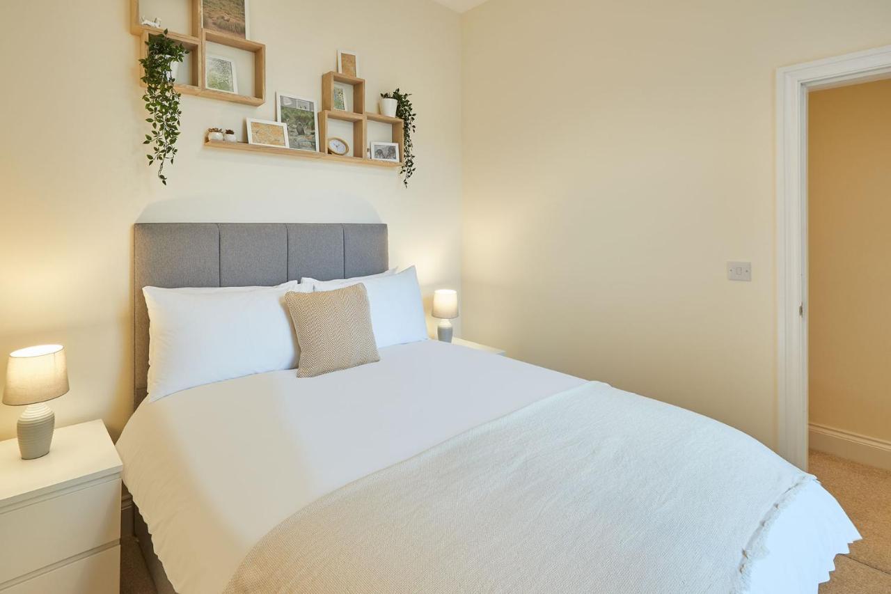Host & Stay - South Cliff Apartment Скарборо Экстерьер фото